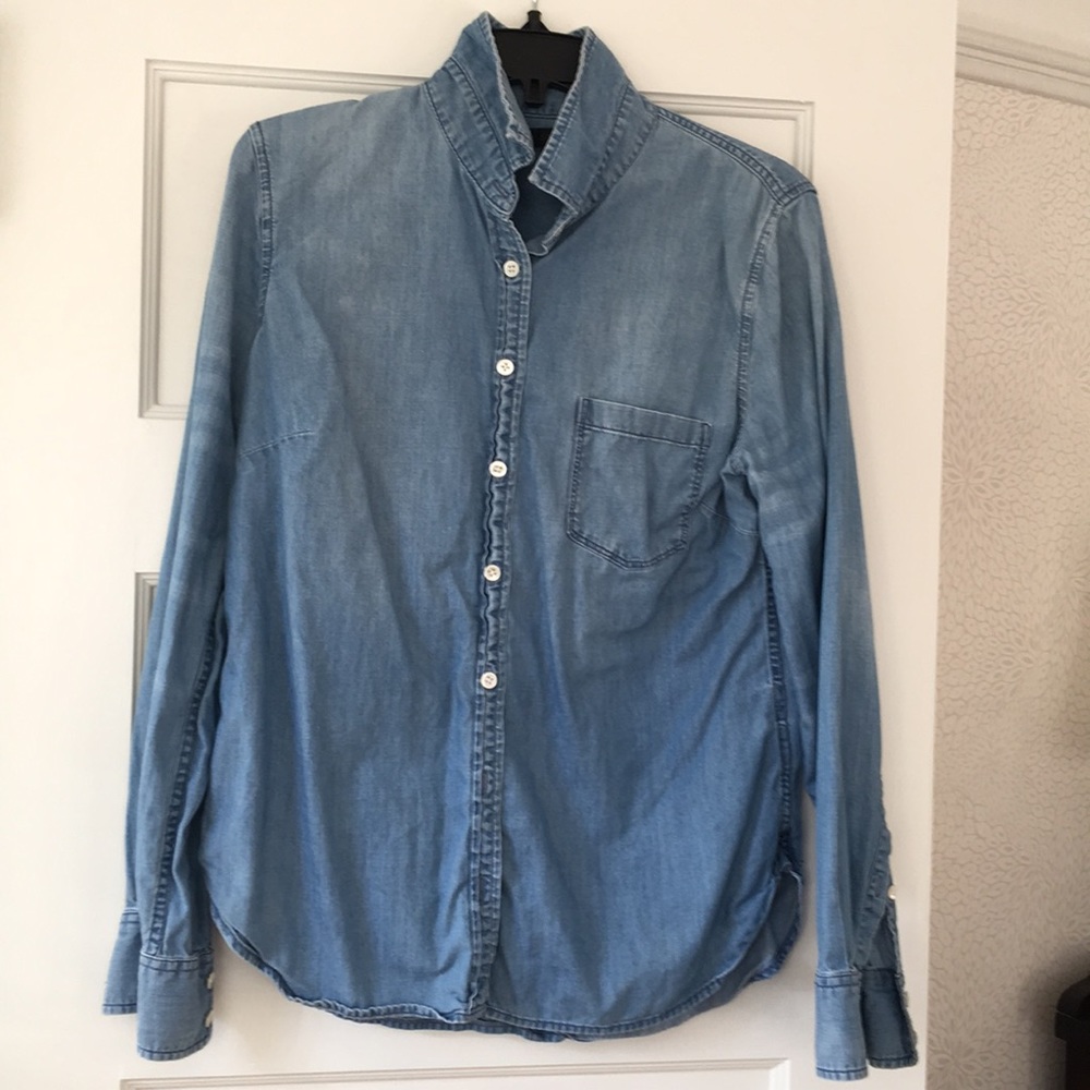 Women’s denim shirt